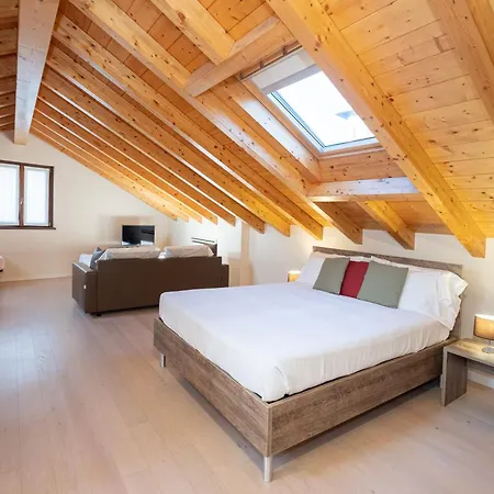 Mansarde Il Grifo Appartement